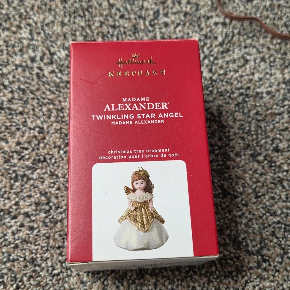 Hallmark Keepsake Madame Alexander Twinkling Star Angel Christmas Ornament 2018